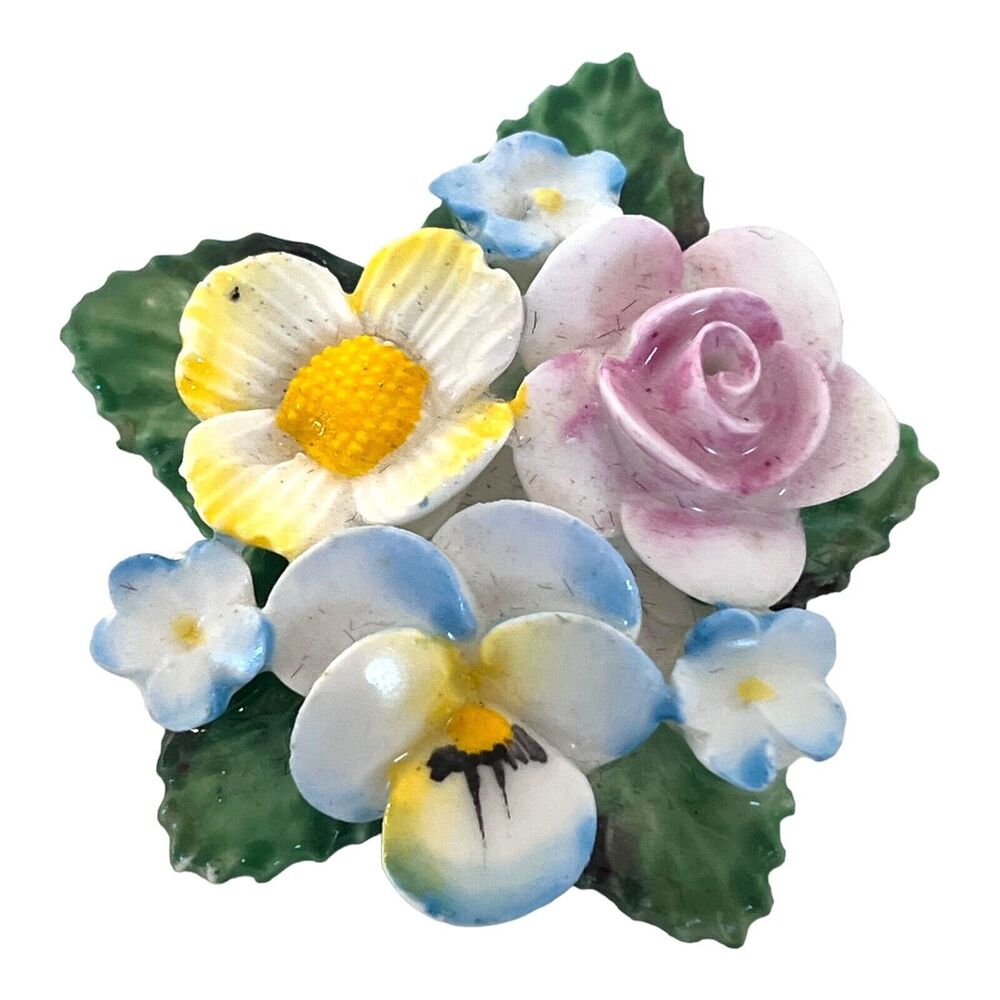 Vintage 1960s Hand Painted Ceramic Floral Brooch Porcelain Flower Pin - 6I